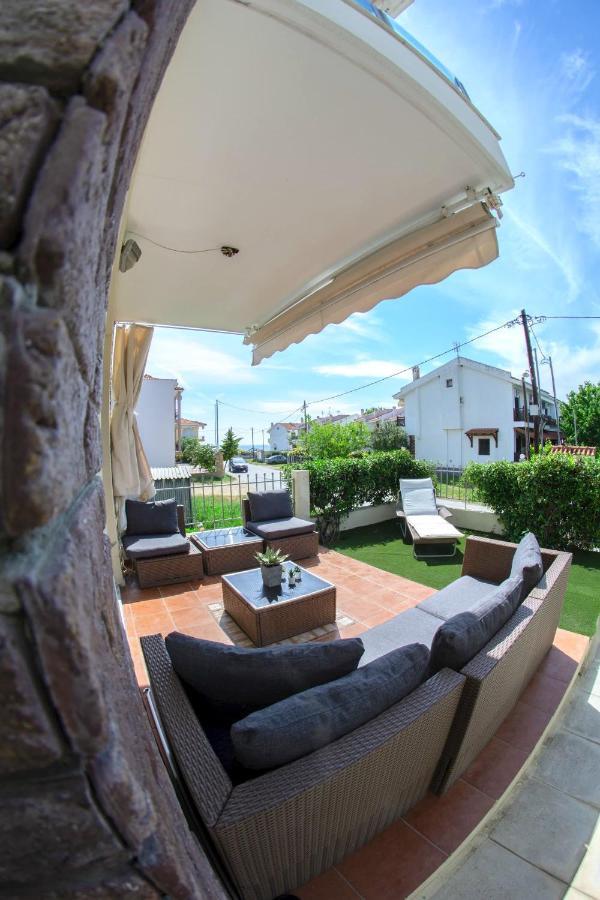 Luxurious Seaside Vacation Home Nikiti  Dış mekan fotoğraf
