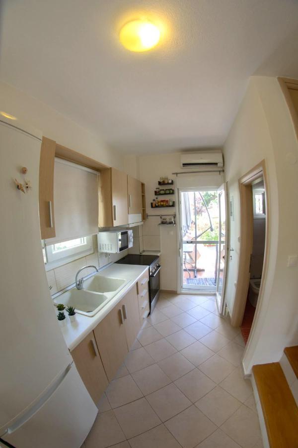 Luxurious Seaside Vacation Home Nikiti  Dış mekan fotoğraf
